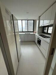 Sky Habitat (D20), Condominium #525687191